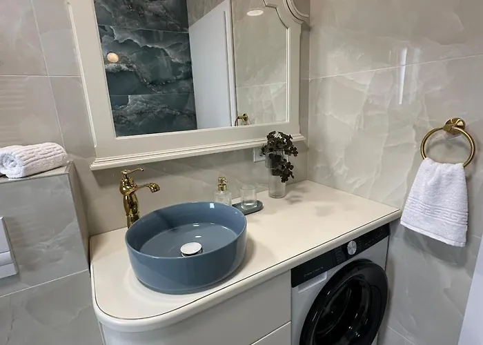 Bridge Апарт-готель 3*